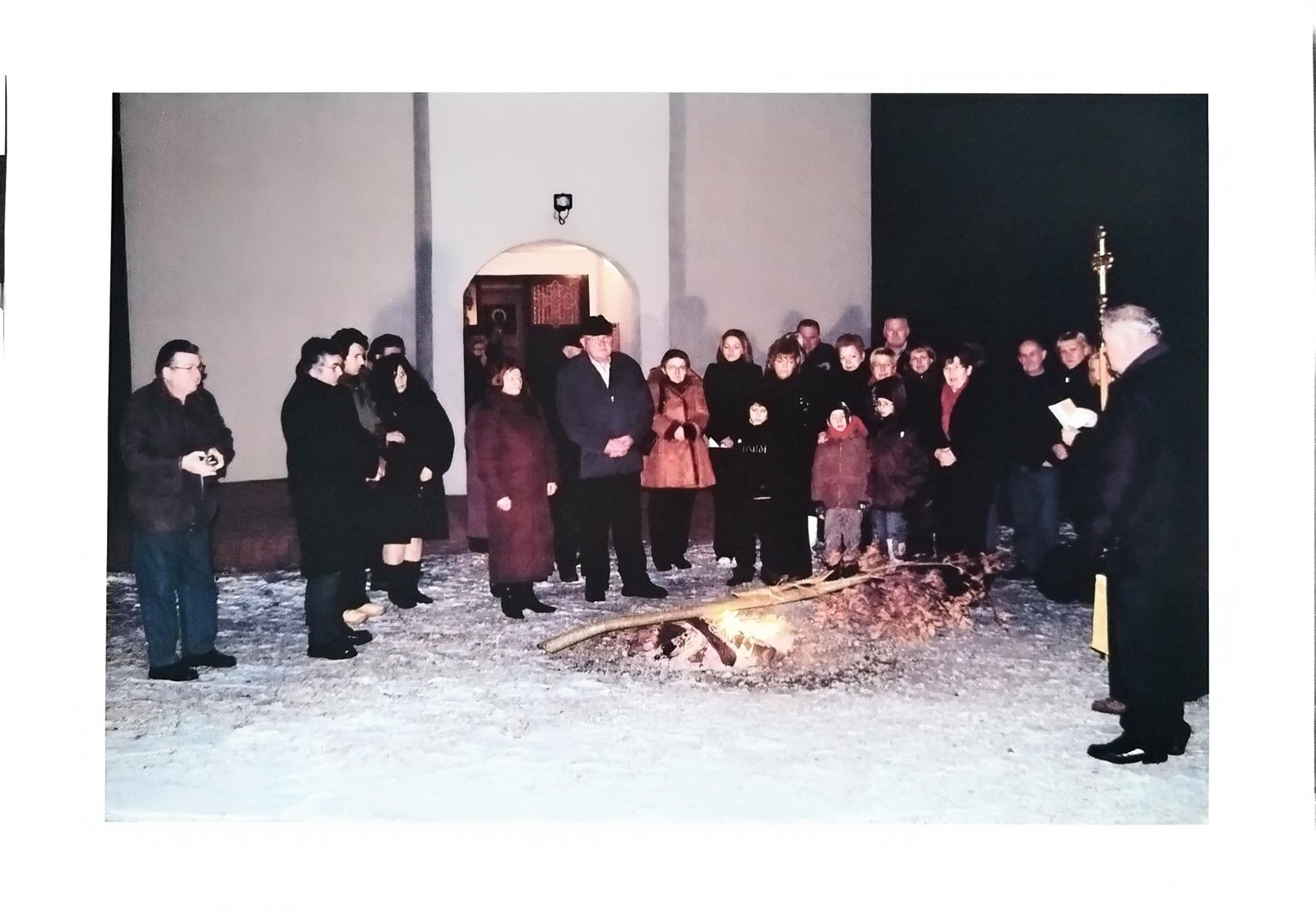 НЕ ТАКО ДАВНО — фотографија 16